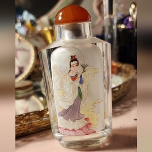 New antique glass snuff bottle.